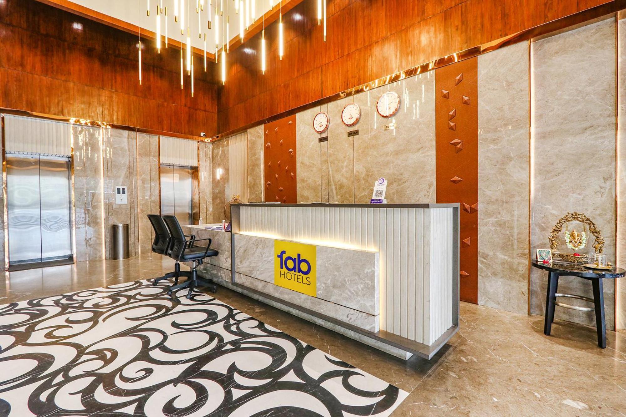 Fabhotel Prime Svm Grand - Banjara Hills Гайдарабад Екстер'єр фото
